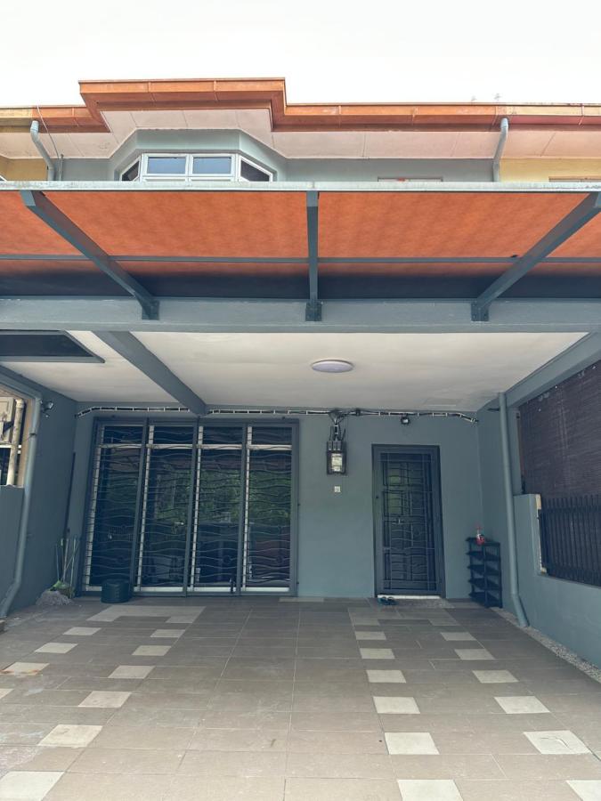 Rasa Sayang Homestay Rumah percutian Shah Alam